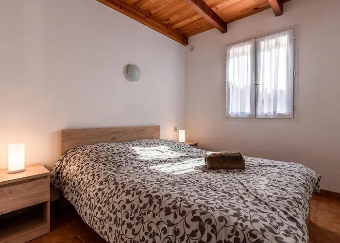 La Pinede- 4 Pers- By Interhome Vakantiehuis